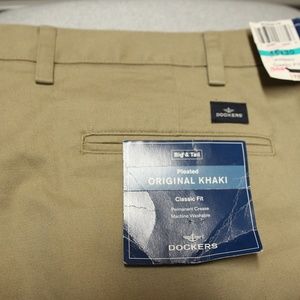 Dockers Pleated Original Khaki: Individual Fit, Permanent Crease 46W X 30L